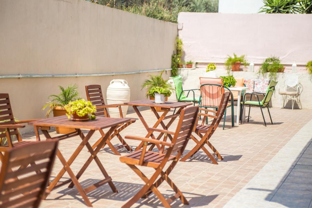 Iatridis Studios Faliraki (Adults Only) Exterior foto
